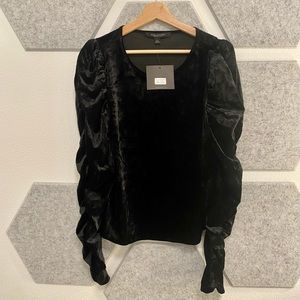 Large NWT Marc New York Velvet Black Long Sleeve Shirt
